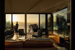 Blessington Beachside Retreat -38km to CBD